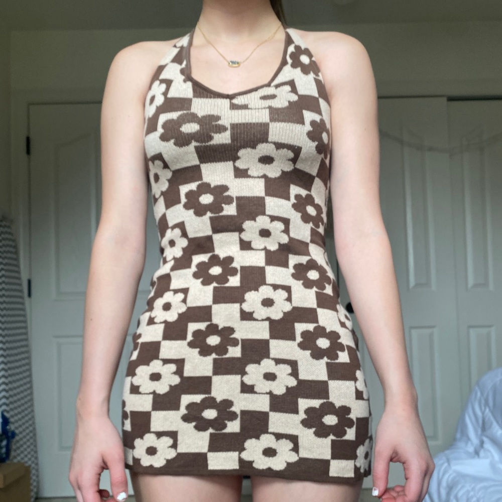 morning to night flower checkered mini dress